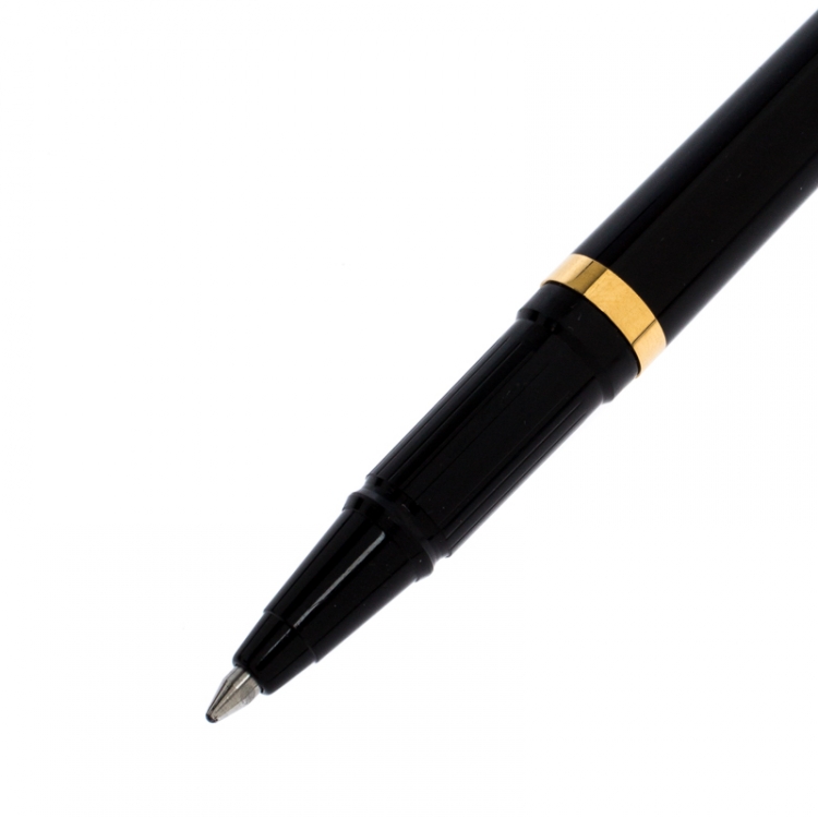 Pre Owned S.T. Dupont Black Lacquer Gold Plated Rollerball Pen