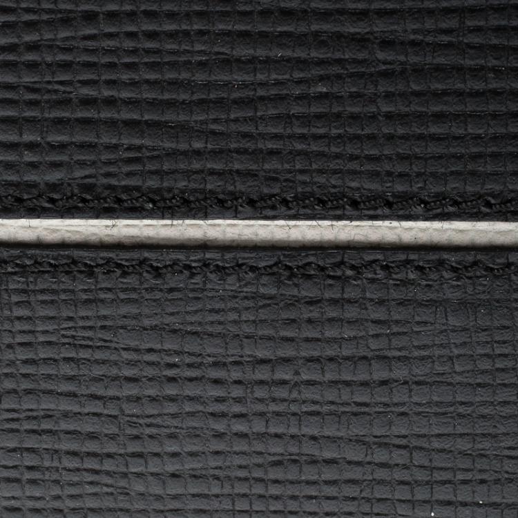 Pre Owned Tod's Black Leather Stripe Grey Lined Bifold Wallet