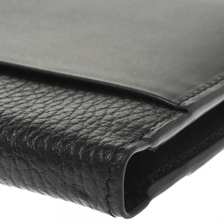 Pre Owned Tod's Black Leather Bifold Wallet