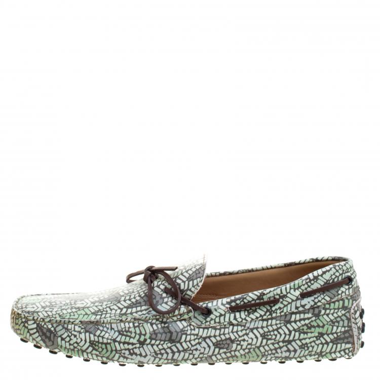 Pre Owned Tod's Green Abstract Print Leather Bow Loafers Size 45.5