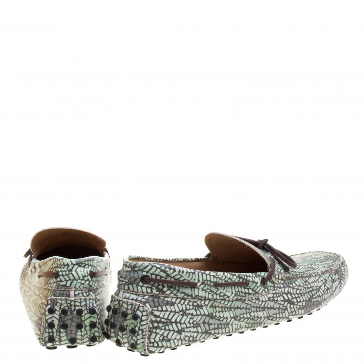 Pre Owned Tod's Green Abstract Print Leather Bow Loafers Size 45.5