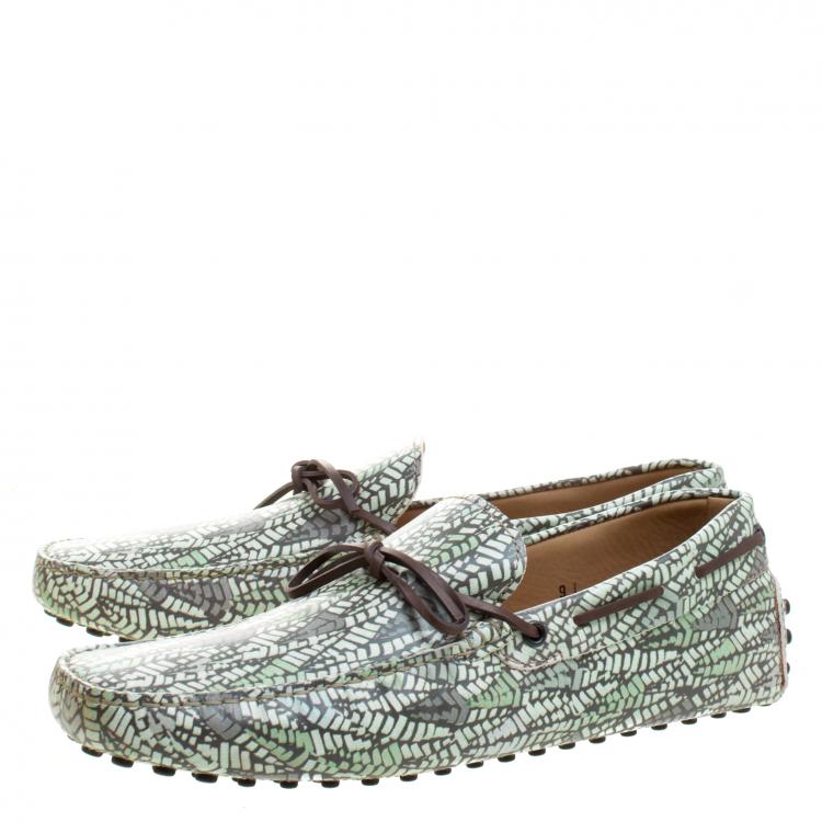 Pre Owned Tod's Green Abstract Print Leather Bow Loafers Size 43