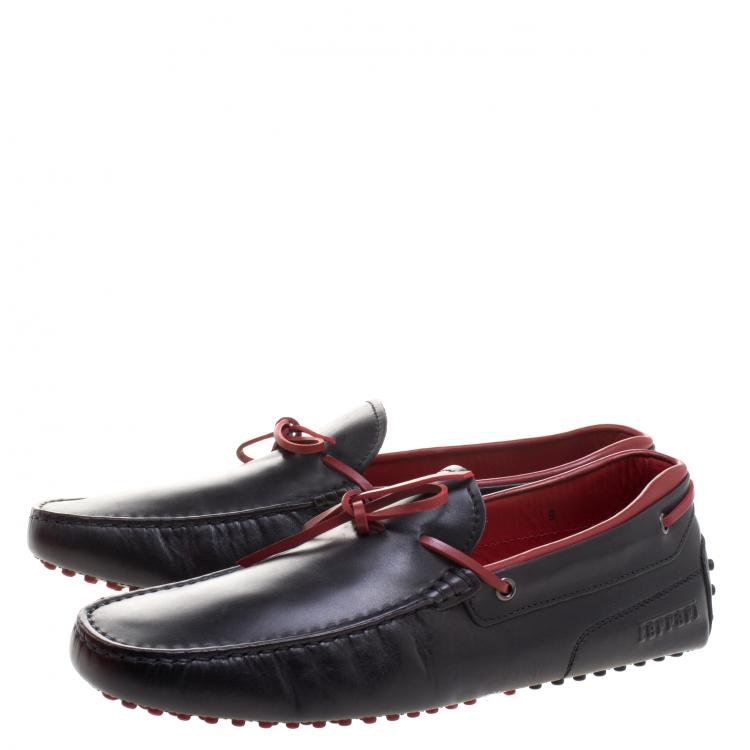 مملوكة مسبقًا Tod's for Ferrari Black and Red Leather Bow Loafers Size 43
