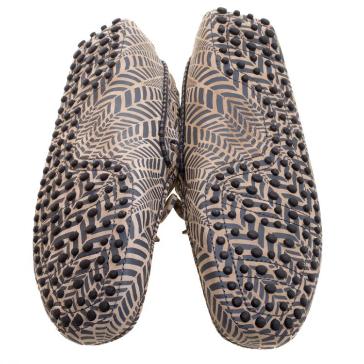 Pre Owned Tod's Beige and Grey Printed Leather Bow Loafers Size 42.5