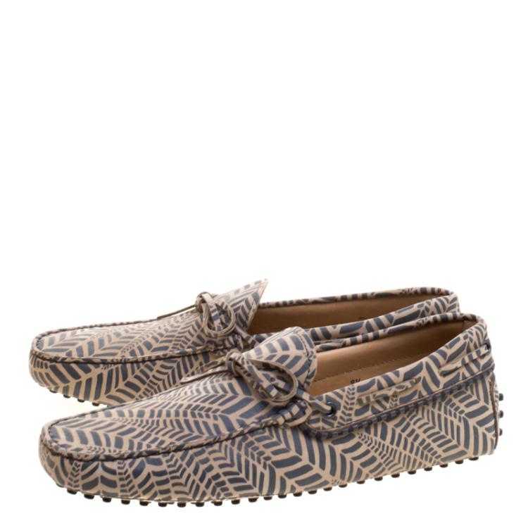 Pre Owned Tod's Beige and Grey Printed Leather Bow Loafers Size 42.5