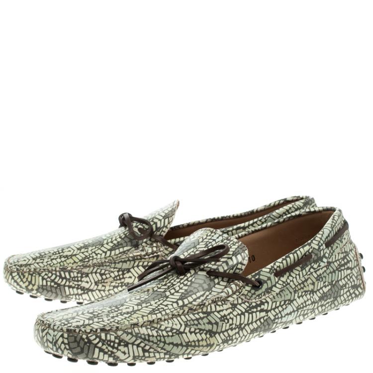 Pre Owned Tod's Green Abstract Print Leather Bow Loafers Size 44.5
