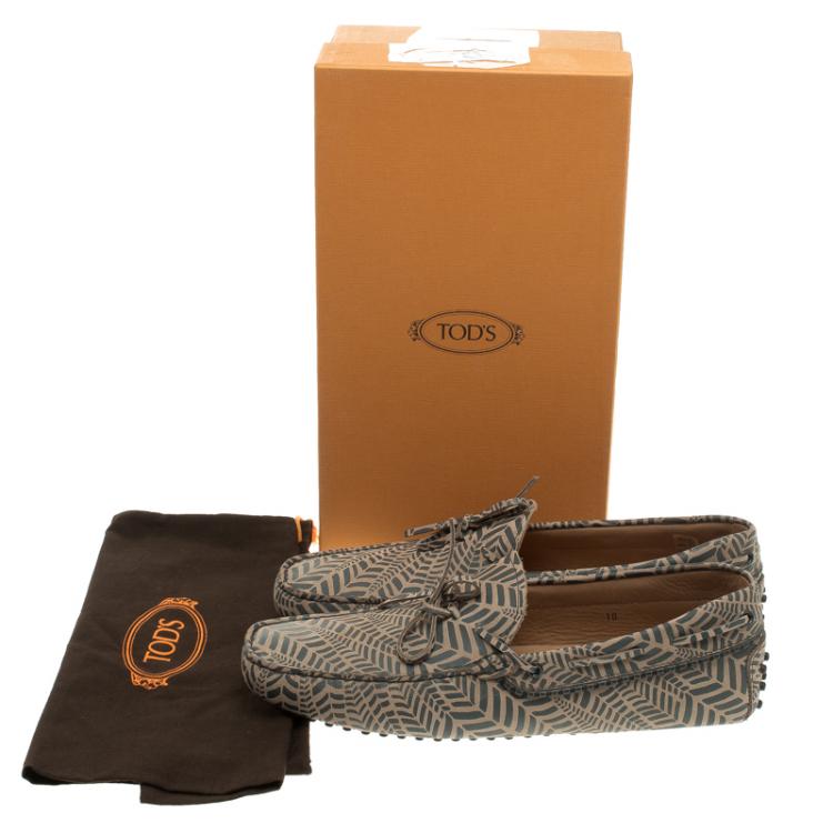 Pre Owned Tod's Beige and Grey Printed Leather Bow Loafers Size 44.5