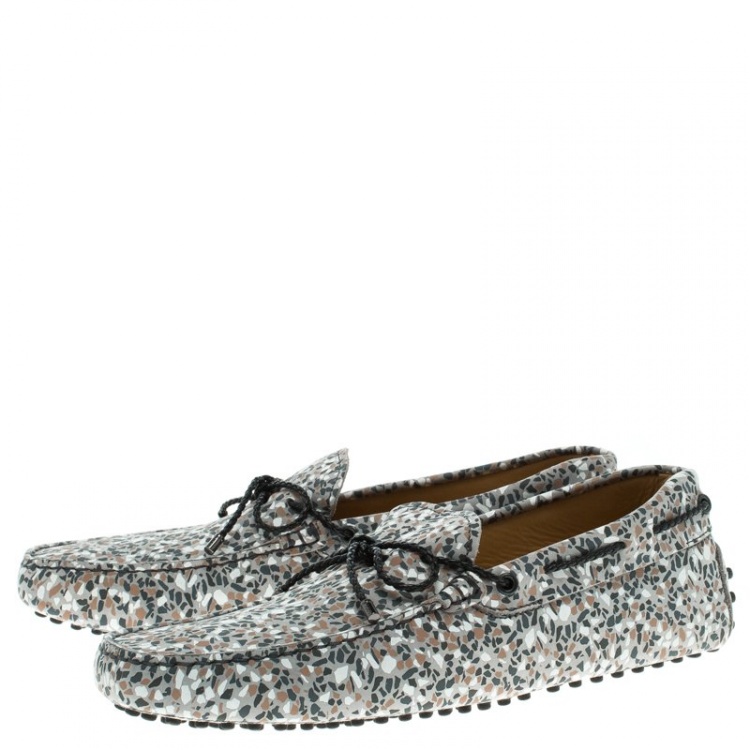 Pre Owned Tod's Grey Printed Leather Bow Loafers Size 42