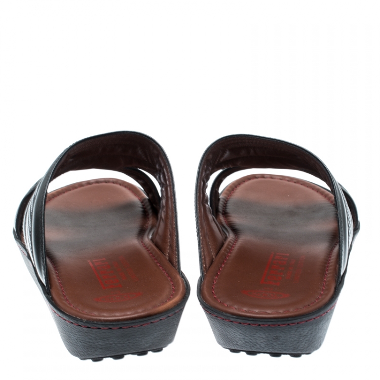 مملوكة مسبقًا Tod's For Ferrari Limited Edition Black Leather Platform Slide Sandals Size 42.5