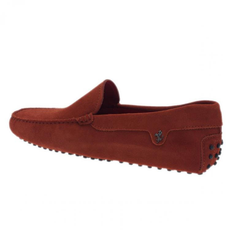Pre Owned Tod’s for Ferrari Orange Suede Limited Edition Gommino Loafers Size 42