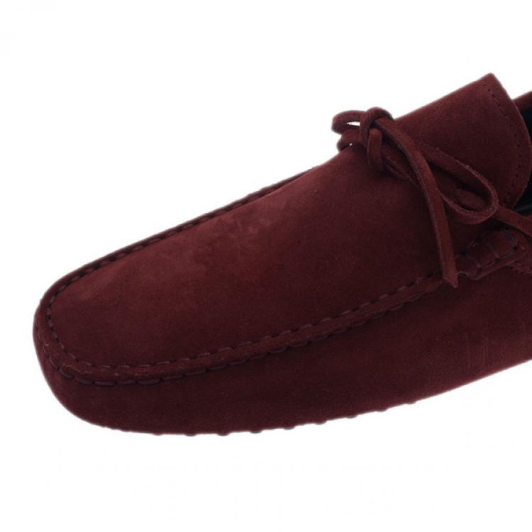 Pre Owned Tod's for Ferrari Maroon Suede Limited Edition Gommino Loafers Size 42.5