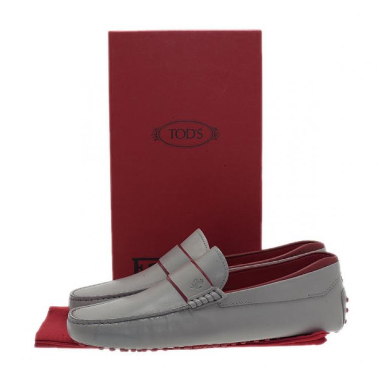 Pre Owned Tod's for Ferrari Grey Leather Gommino Loafers Size 43.5