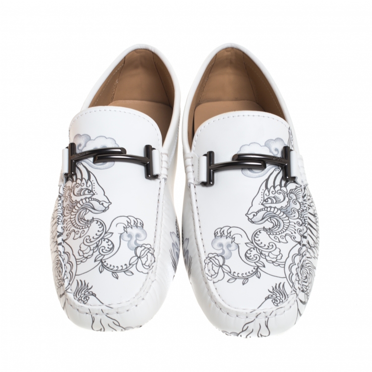 Pre Owned Tod's White Leather Dragon Print Double T Loafers Size 43