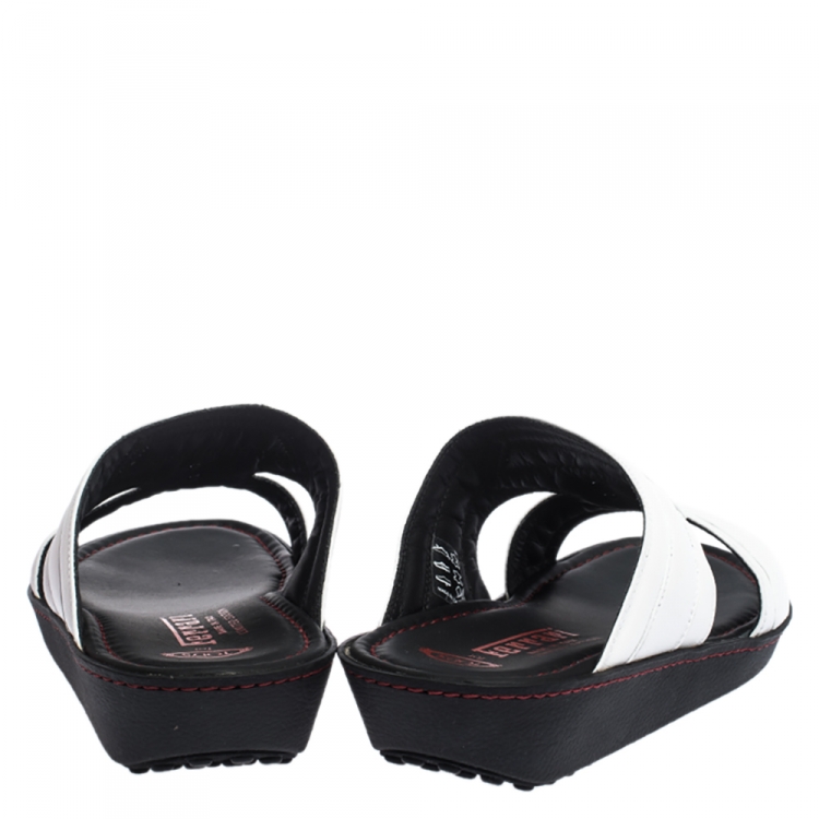 Pre Owned Tod's For Ferrari Limited Edition White Leather Open Toe Sandals Size 39.5