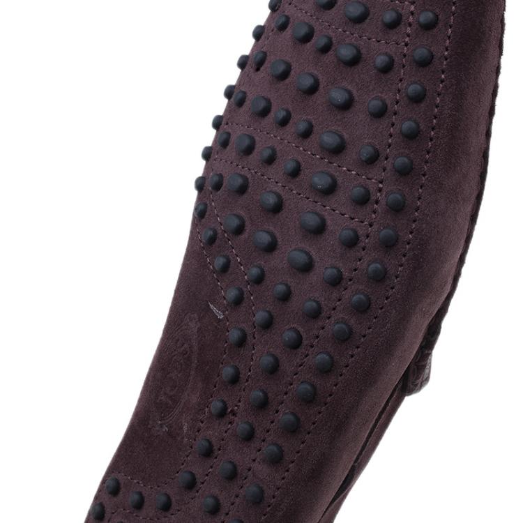 Pre Owned Tod’s for Ferrari Brown Suede No.56 Limited Edition Gommino Loafers Size 42.5