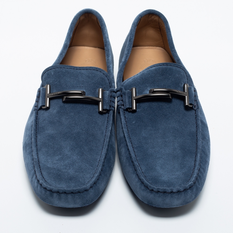 مملوكة مسبقًا Tod's Navy Blue Suede Double T Slip On Loafers Size 41.5 