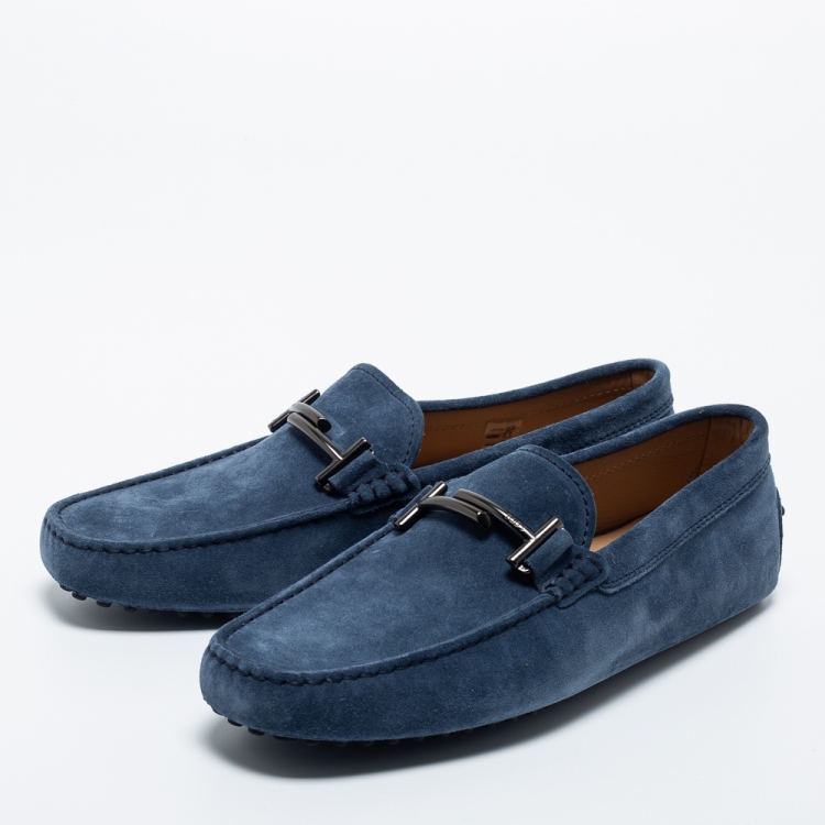 مملوكة مسبقًا Tod's Navy Blue Suede Double T Slip On Loafers Size 41.5 