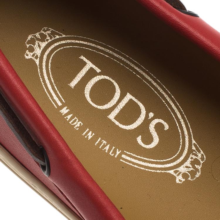 Pre Owned Tod's Red Leather Marlin Barca Hyannisport Boat Loafers Size 42.5