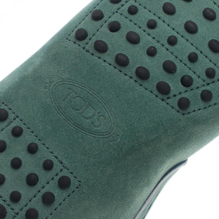 Pre Owned Tod's for Ferrari Limited Edition Green Suede Loafers Size 43.5