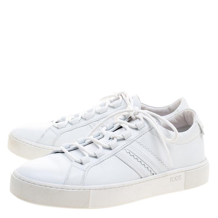 white leather lace up sneakers