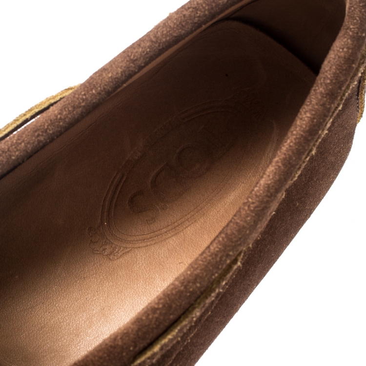 مملوكة مسبقًا Tod's Two Tone Suede Bow Detail Driving Loafers Size 43