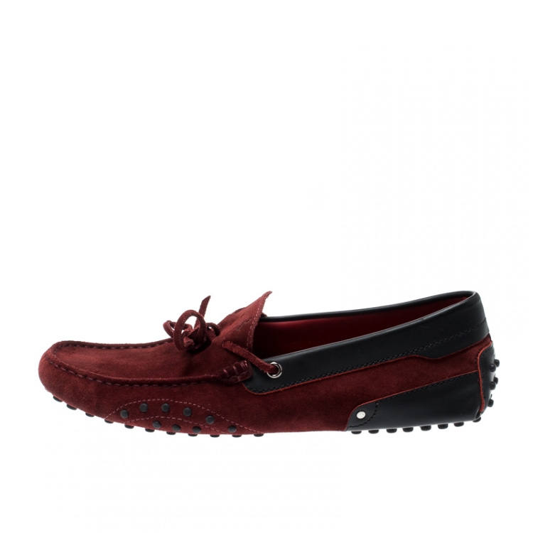 مملوكة مسبقًا Tod's For Ferrari Burgundy Suede Gommino Loafers Size 42