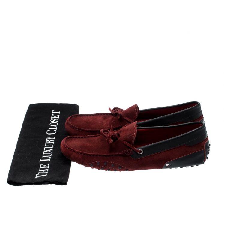 مملوكة مسبقًا Tod's For Ferrari Burgundy Suede Gommino Loafers Size 42