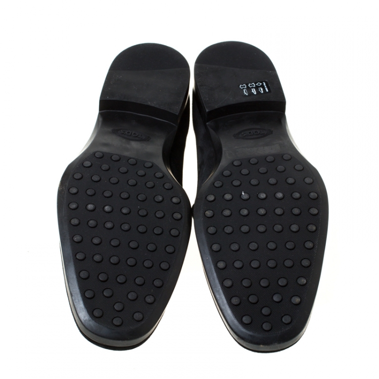 مملوكة مسبقًا Tod's Black Suede Loafers Size 44