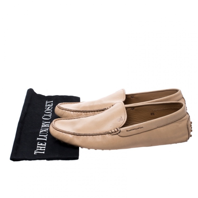 Pre Owned Tod's Beige Leather Gommino Loafers Size 42.5