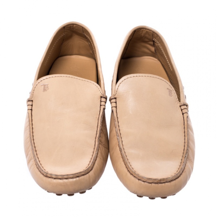 Pre Owned Tod's Beige Leather Gommino Loafers Size 42.5