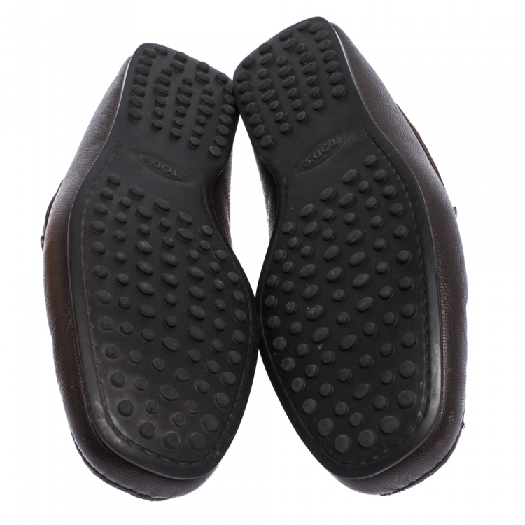 مملوكة مسبقًا Tod's Brown Textured Leather T-Bar Loafers Size 42.5