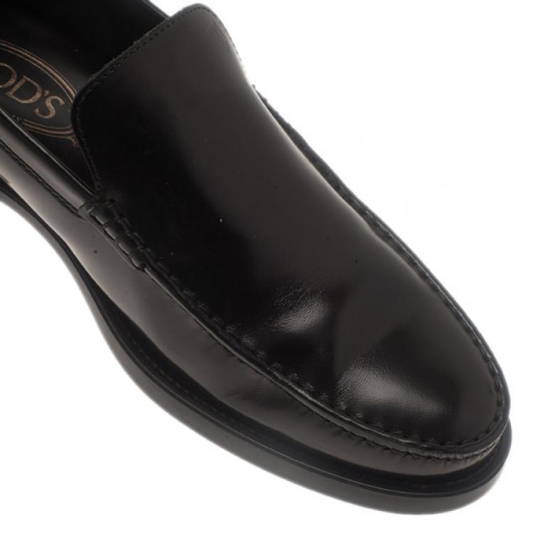 Pre Owned Tod's Black Leather Slip On Loafers Size 41