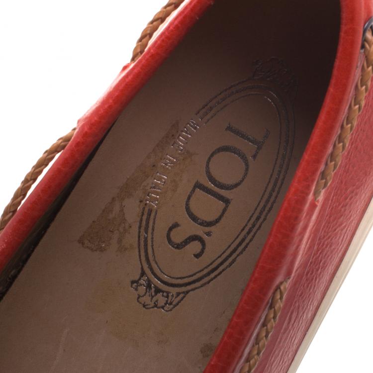Pre Owned Tod's Red Leather Moccasins Size 42.5