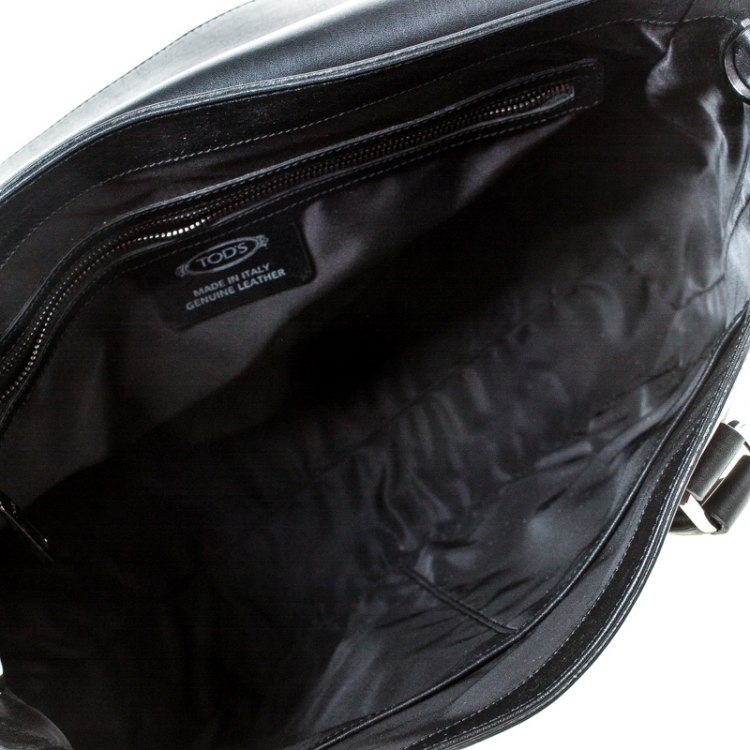 Pre Owned Tod's Black Leather Envelope Bag