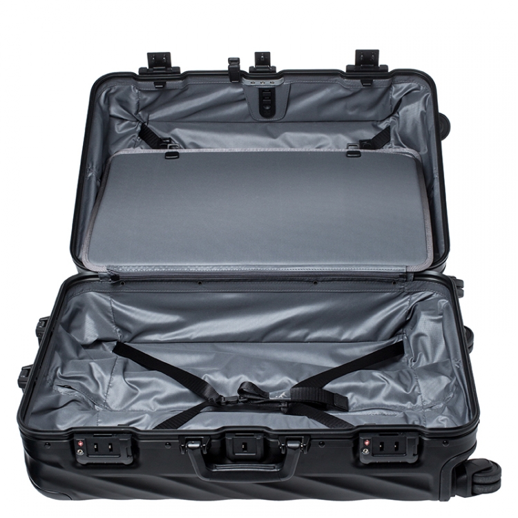 Pre Owned TUMI Silver Aluminum 4 Wheel Short Trip Packing Case 19 Degrees Luggage 65