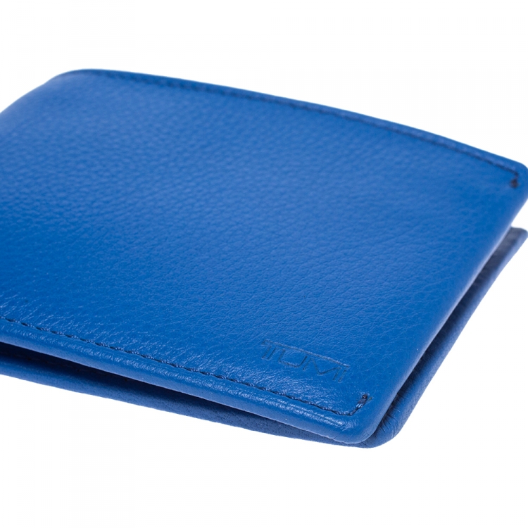 Pre Owned Tumi Electric Blue Leather Bifold Wallet