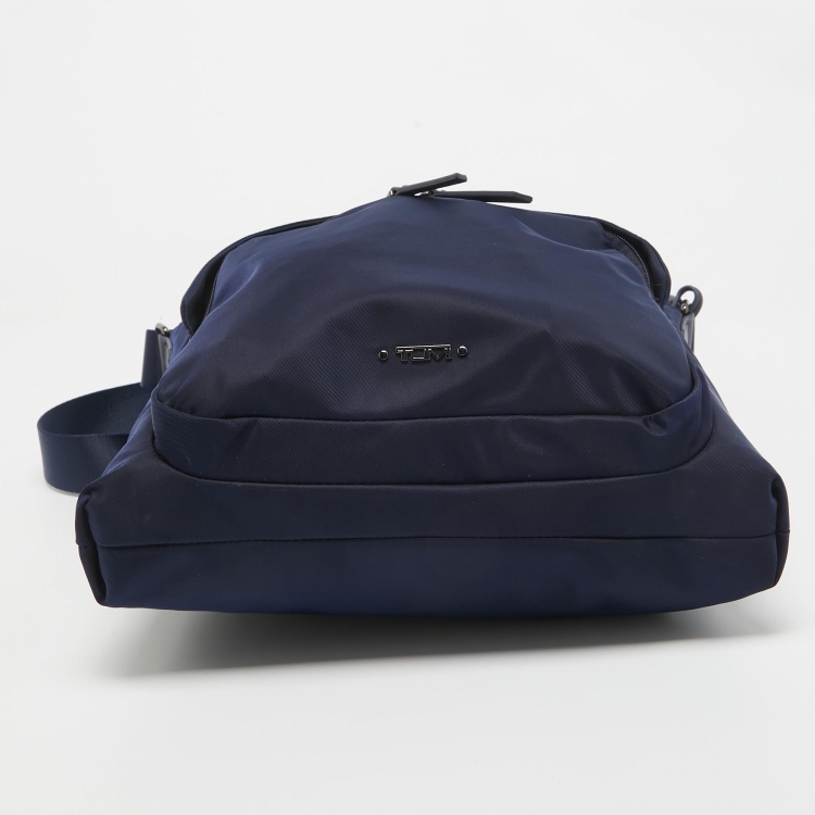 Pre Owned TUMI Navy Blue Nylon Voyageur Carmel Messenger Bag