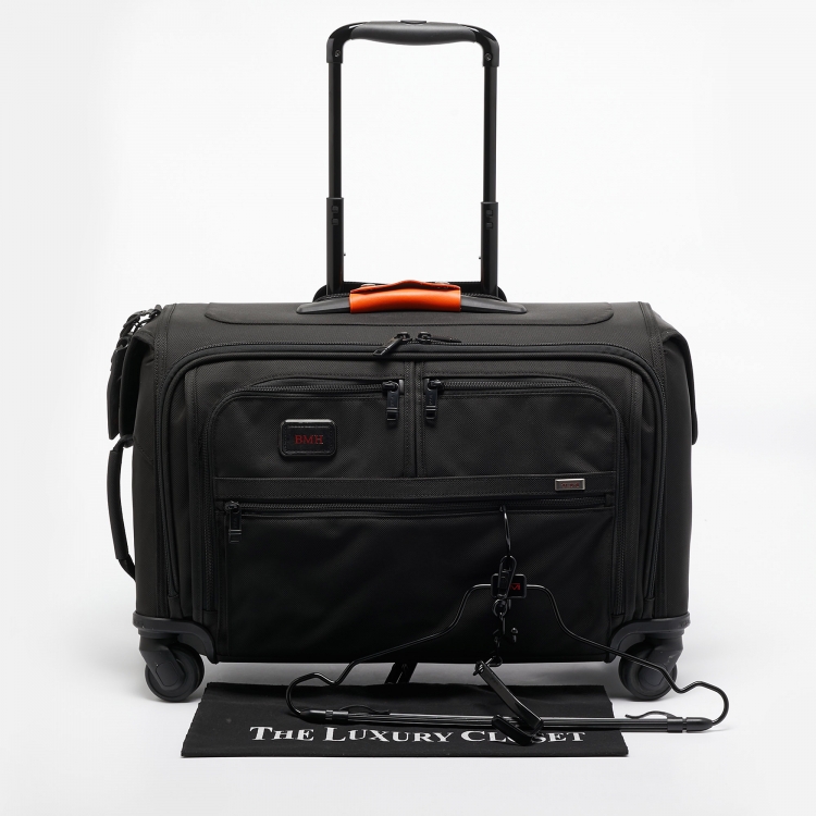 Pre Owned TUMI Black Nylon 4 Wheeled Alpha 3 Garment Bag