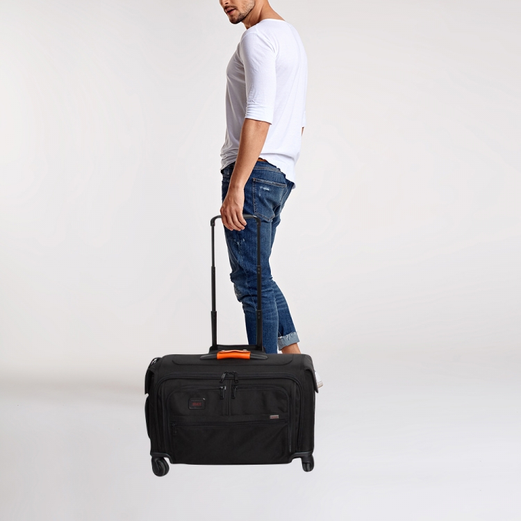Pre Owned TUMI Black Nylon 4 Wheeled Alpha 3 Garment Bag
