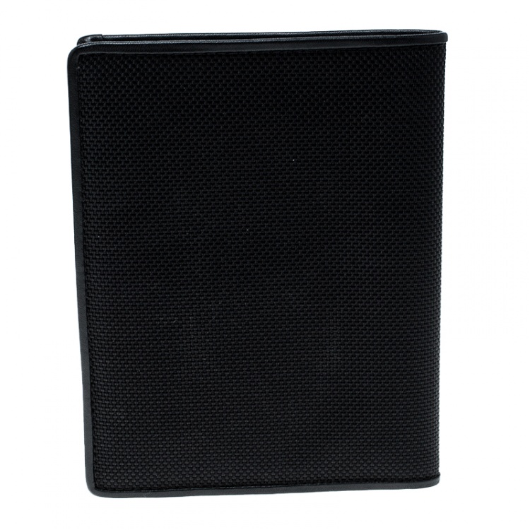 Pre Owned Tumi Black Nylon Passport Wallet