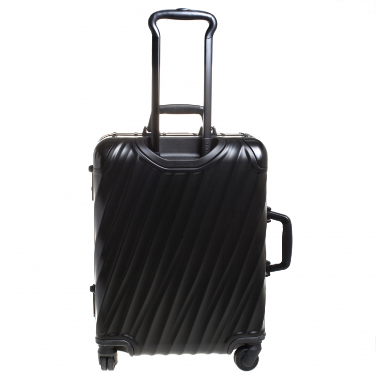 Pre Owned TUMI Black Aluminum 4 Wheel Short Trip Packing Case 19 Degrees Luggage 55