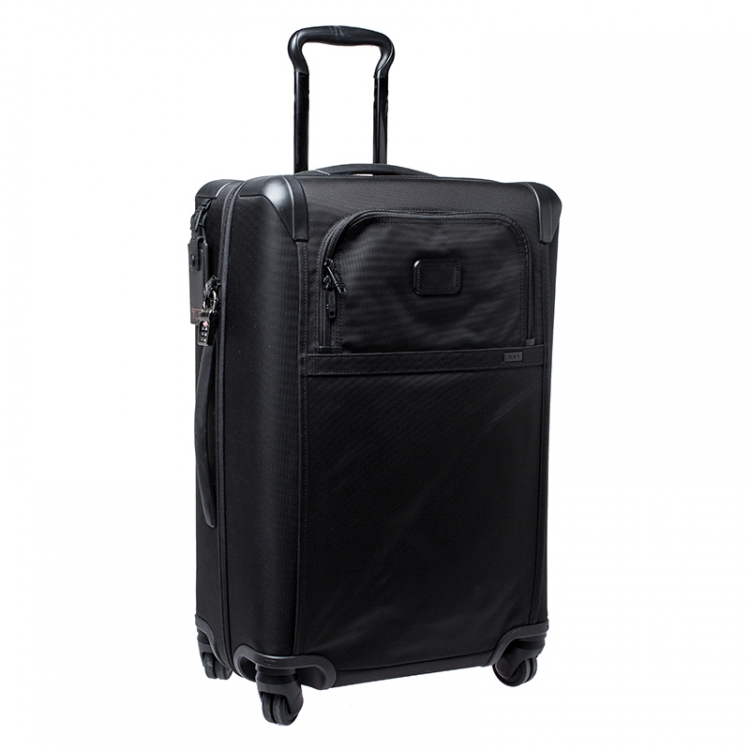 Pre Owned TUMI Black Nylon 4 Wheel Alpha II Short Trip Expandable Packing Case Luggage