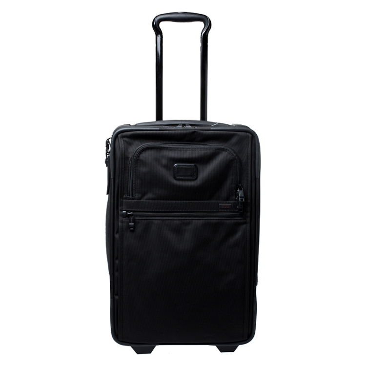 black tumi suitcase