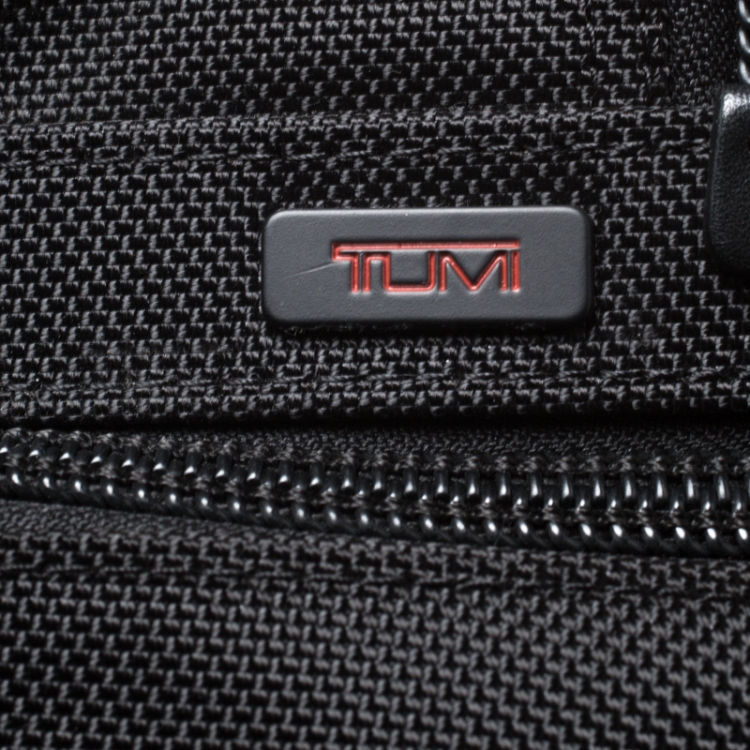 Pre Owned Tumi Black Nylon Alpha Deluxe Roller Briefcase