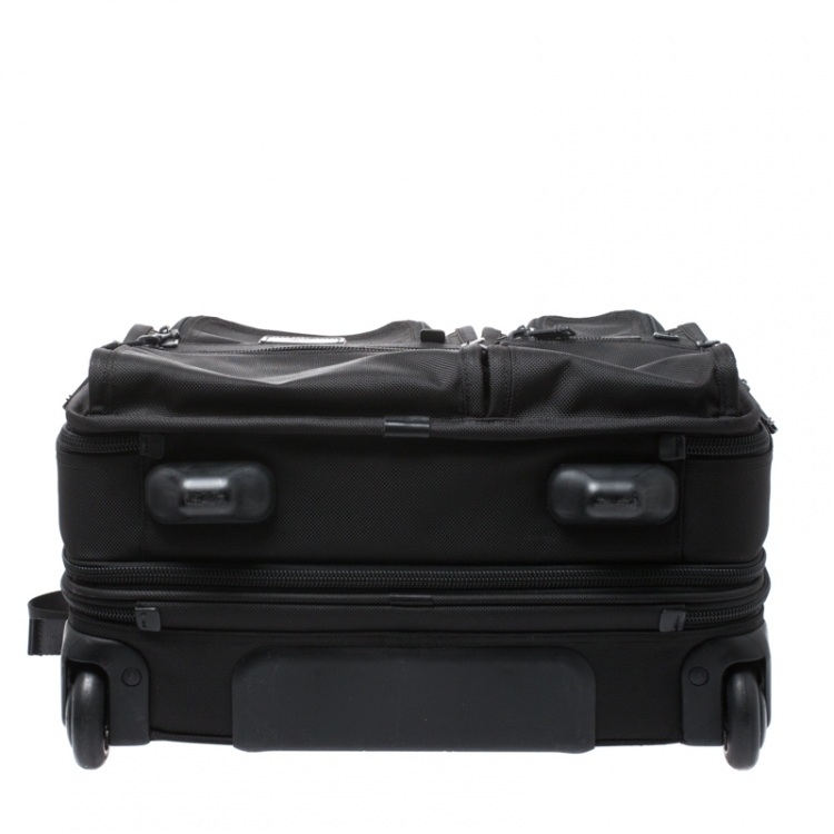 Pre Owned Tumi Black Nylon Alpha Deluxe Roller Briefcase