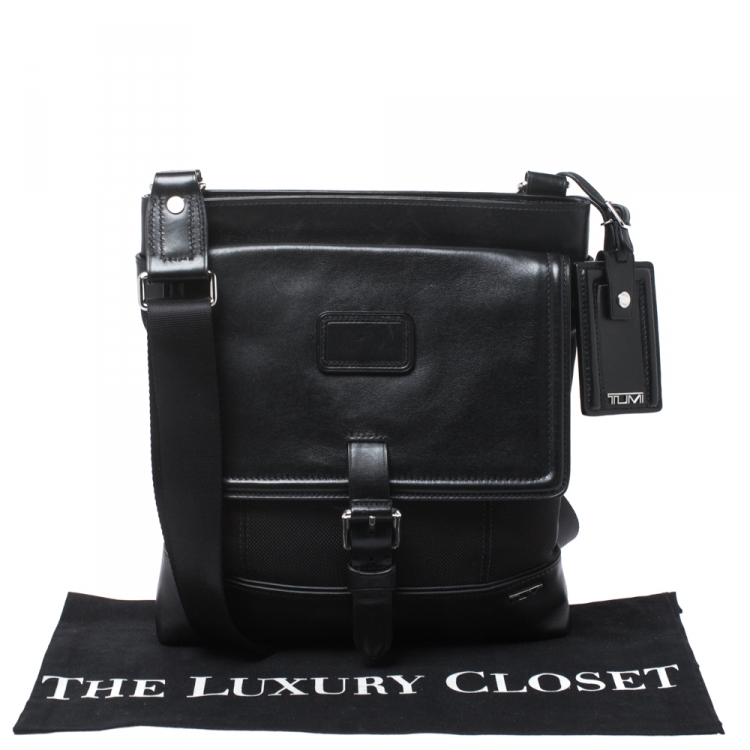 Pre Owned TUMI Black Nylon and Leather Messenger Bag