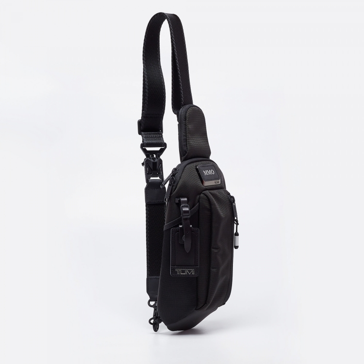 Pre Owned TUMI Black Nylon and Leather Alpha Bravo Esports Pro Sling Bag 