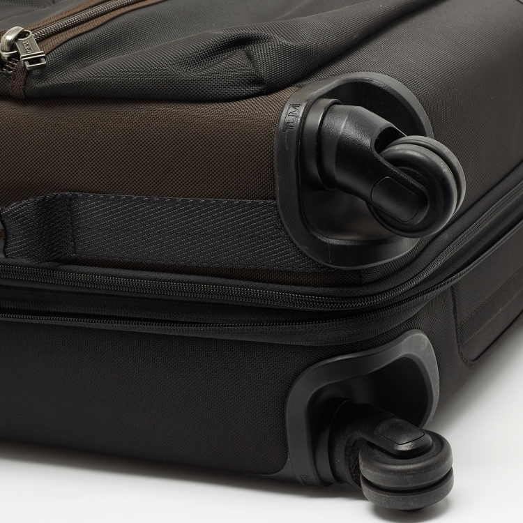 Pre Owned TUMI Brown Nylon Alpha Bravo Kirtland International Expandable Carry On Luggage