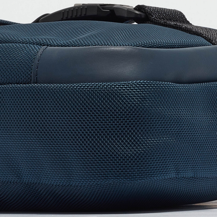 Pre Owned TUMI Navy Blue Nylon Alpha Bravo Junior Messenger Bag