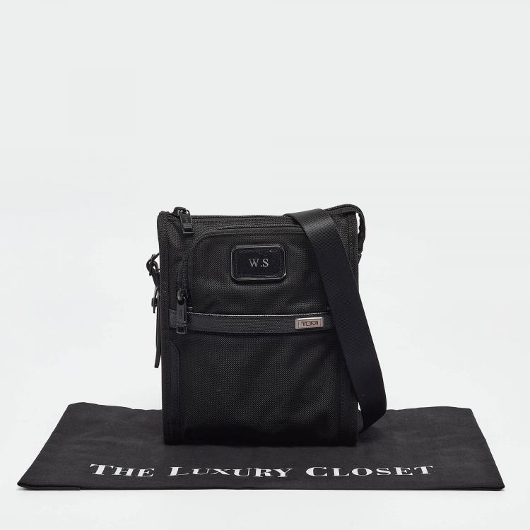 Pre Owned TUMI Black Nylon Alpha 3 Small Pocket Bag 
